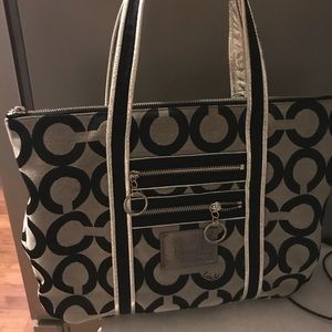 Brand new Coach Poppy Purse